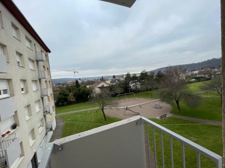 Location - Appartement T4 - 78 m² - Valentigney - Photo 4