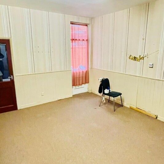 74 Leicester Street, Whitmore Reans, WV6 0PS - Photo 1