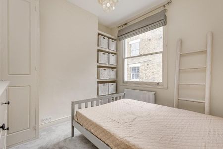 3 bedroom terraced house to rent - Photo 3