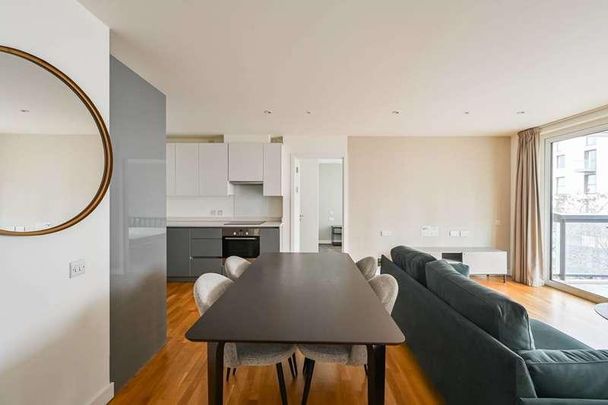 Mimosa House, East Village, Stratford, E20 - Photo 1