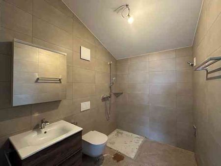 2.5 Zimmer, 60 m², 2. Stock - Photo 2