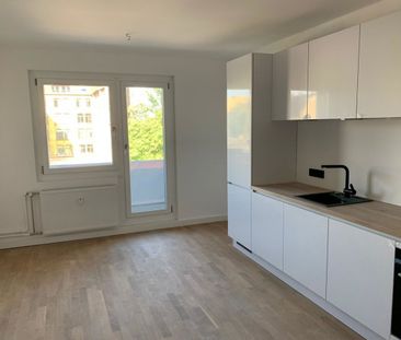 Mitte: LUXUS 3-Zi-Wohnung mit BALKON - befristet für max. 2 Jahre p... - Photo 5