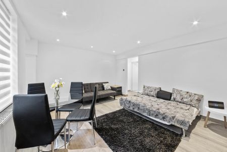 1 bedroom flat to rent - Photo 3