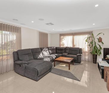 For Lease - Family Home in Prime Berwick Location - Photo 2