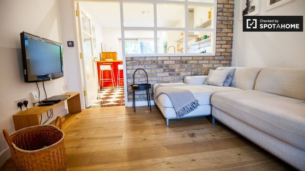 2-bedroom house for rent in Phibsborough, Dublin - Photo 1