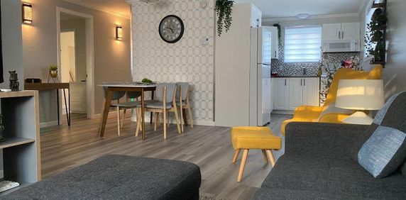 Logement spacieux et ensoleillé (32 jours + ou Bail) - 1 janvier 2026 - Photo 2