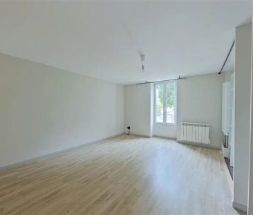 Location maison 4 pièces - 70.21m² à Fontaine le comte (86240) - Photo 3
