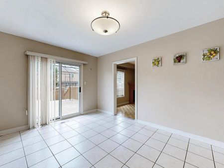 For Lease - 50 Thornton Crescent Unit# Upper Level, Vaughan, Ontario - Photo 3