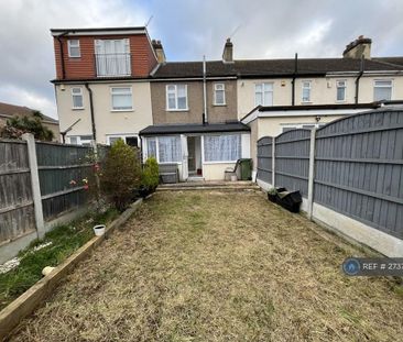 3 bedroom terraced house to rent - Photo 4