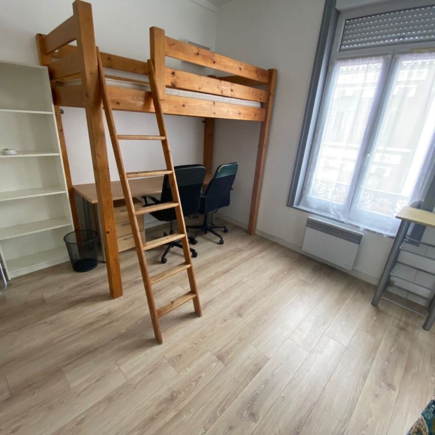 Location Appartement 1 pièce 17m² LILLE 59800 - Photo 1