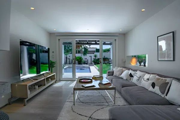 Alquiler de casa o chalet independiente en Guadalmina Alta - Foto 1