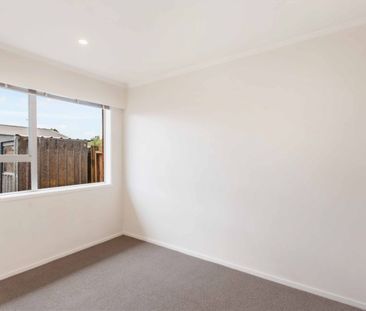 Freshly Renovated - ready for you! - Photo 4