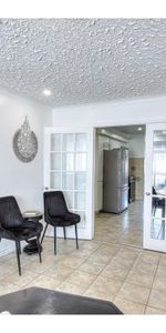 Maison Appartement 7 1/2 à louer St-Leonard / House for rent - Photo 3