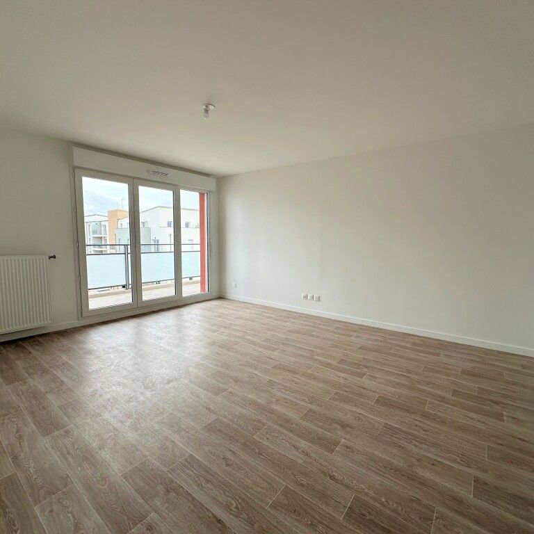 Location Appartement 4 pièces 80m² LUISANT 28600 - Photo 1