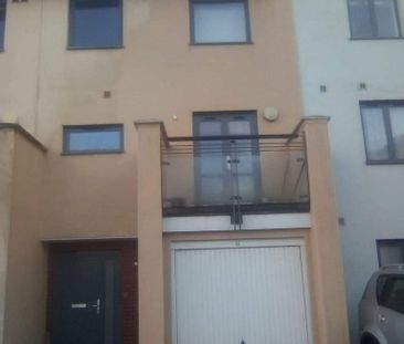 4 bedroom townhouse to rent - Photo 3