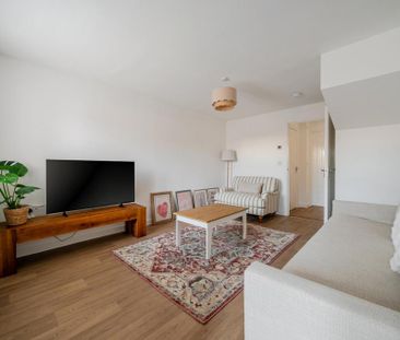 3 bedroom terraced house to rent - Photo 3