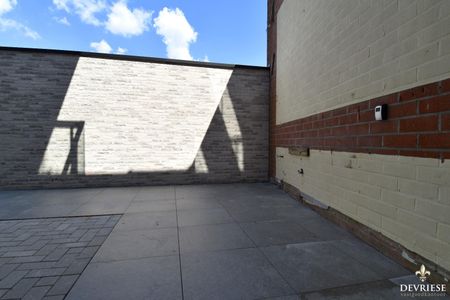 Gelijkvloers 1-slaapkamerappartement met terras te huur in centrum Gullegem - Photo 4