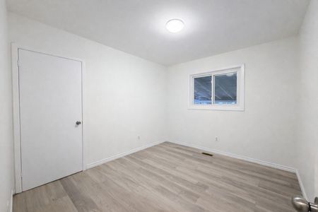 For Lease - 128 Toulon Crescent Unit# UPPER, London East, Ontario - Photo 2