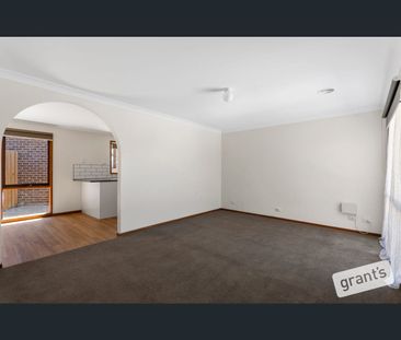 1/4 Daryl Court, Hampton Park, Vic 3976 - Photo 4