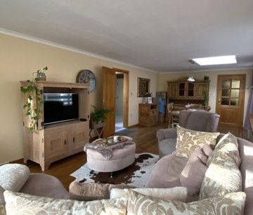 Ruime gezinswoning in het centrum - Photo 1