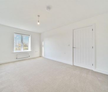 3 bedroom detached house to rent - Photo 5