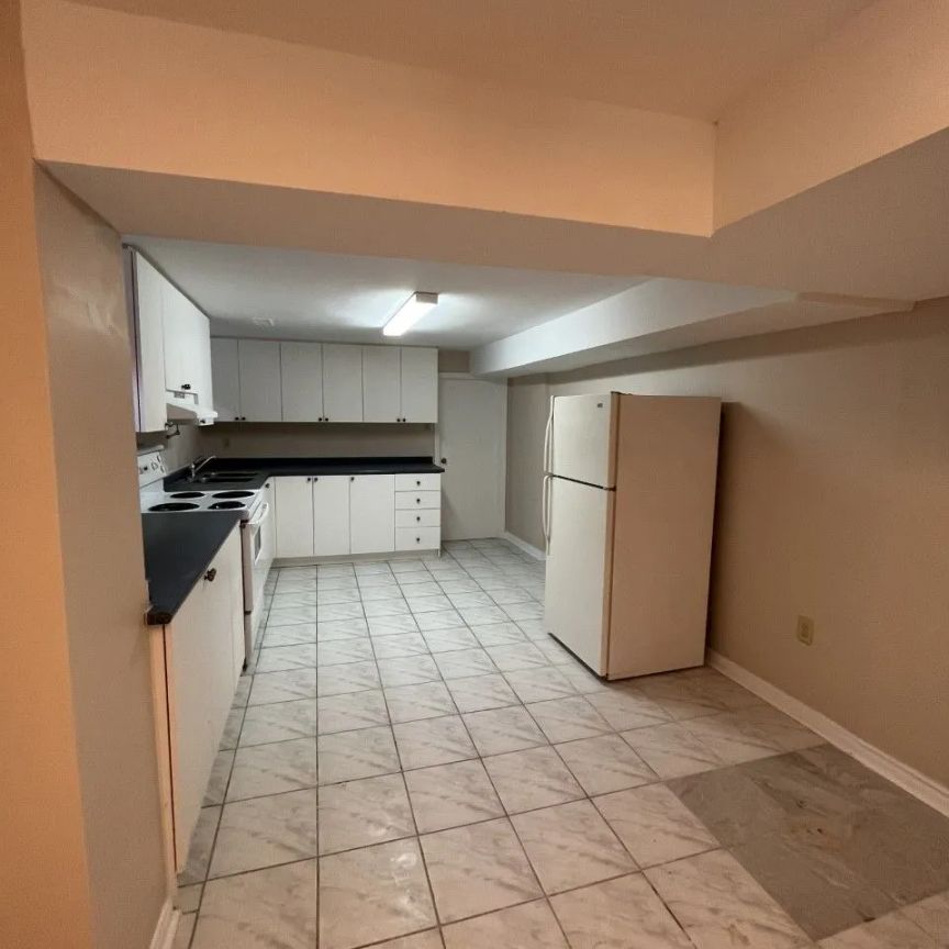 Detached Home For Lease | W9074863 - Photo 1