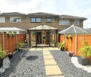 3 bedroom house to rent Favell Drive, Furzton, Milton Keynes, Bucki... - Photo 4