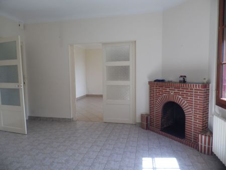 Location Maison 6 pièces 154m² FAYE D ANJOU 49380 - Photo 4