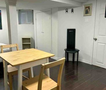 Huron Street - Photo 1