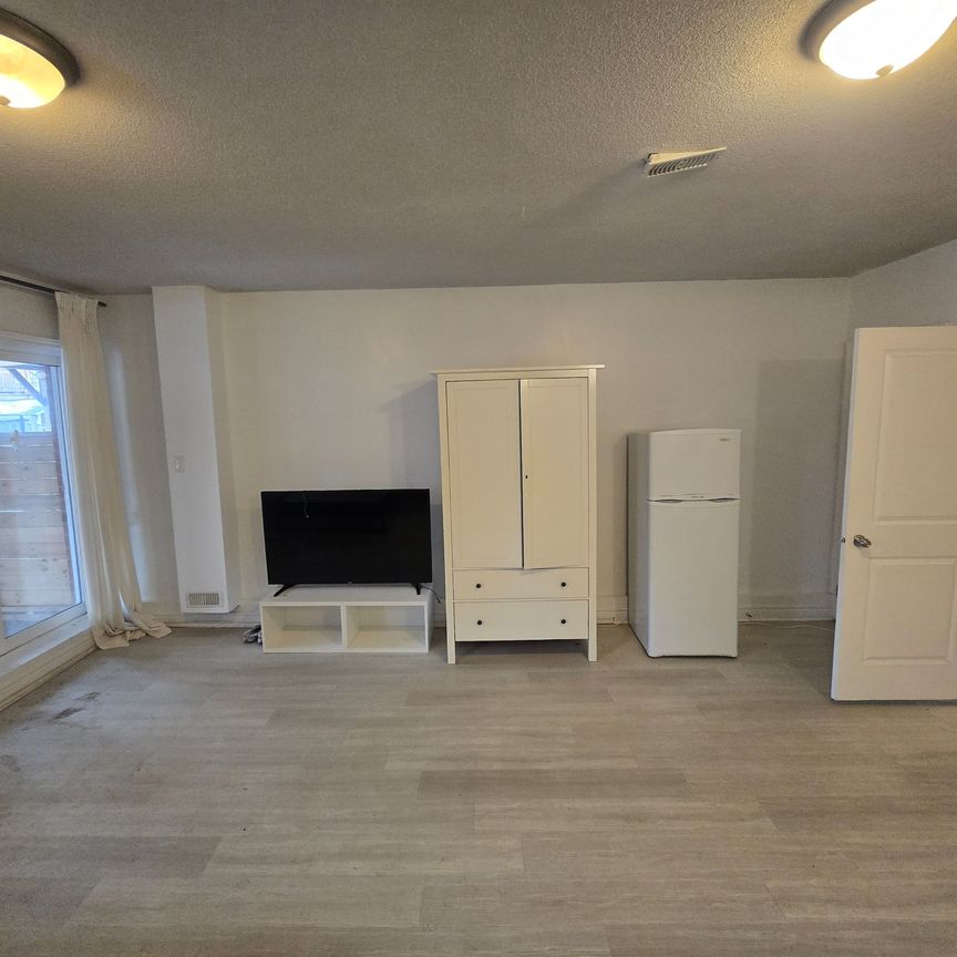 For Lease - 153 Homestead Road, Toronto, Ontario - Photo 1