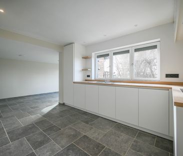 Instapklare, volledig gerenoveerde woning met 4 slaapkamers in Hulste - Photo 5