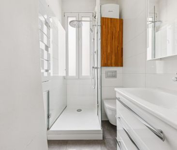 Location Appartement Paris 9 3 Pièces 62.17 m² - Photo 1