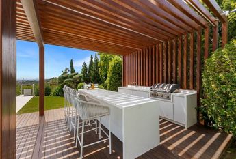 6 bedroom luxury Villa for rent in Nueva Andalucia, Andalusia