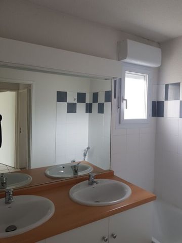 " LE DANTON " - Location Appartement poitiers : 70.21 m2 - Photo 3