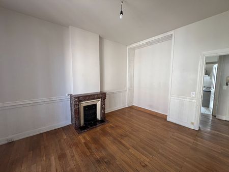 Location Appartement 2 pièces 55m² - Photo 2