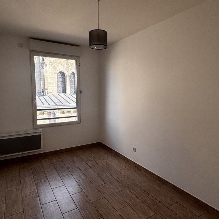 Location Appartement 3 pièces 75m² ENGHIEN LES BAINS 95880 - Photo 1