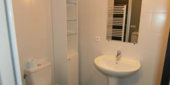 STUDIO équipé à louer à TOURNON SUR RHONE - Photo 3