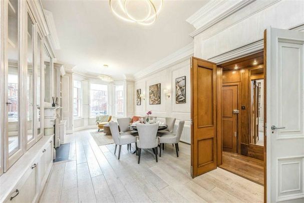 Rosary Gardens, South Kensington, SW7 - Photo 1