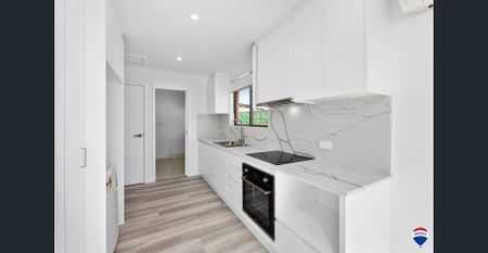 Spacious backyard for the growing family - Photo 3