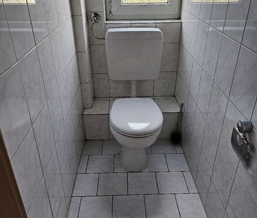 Bezugsfreie Mietwohnung mit ca. 52 m² Wohnfläche und 2 Zimmern in r... - Foto 4