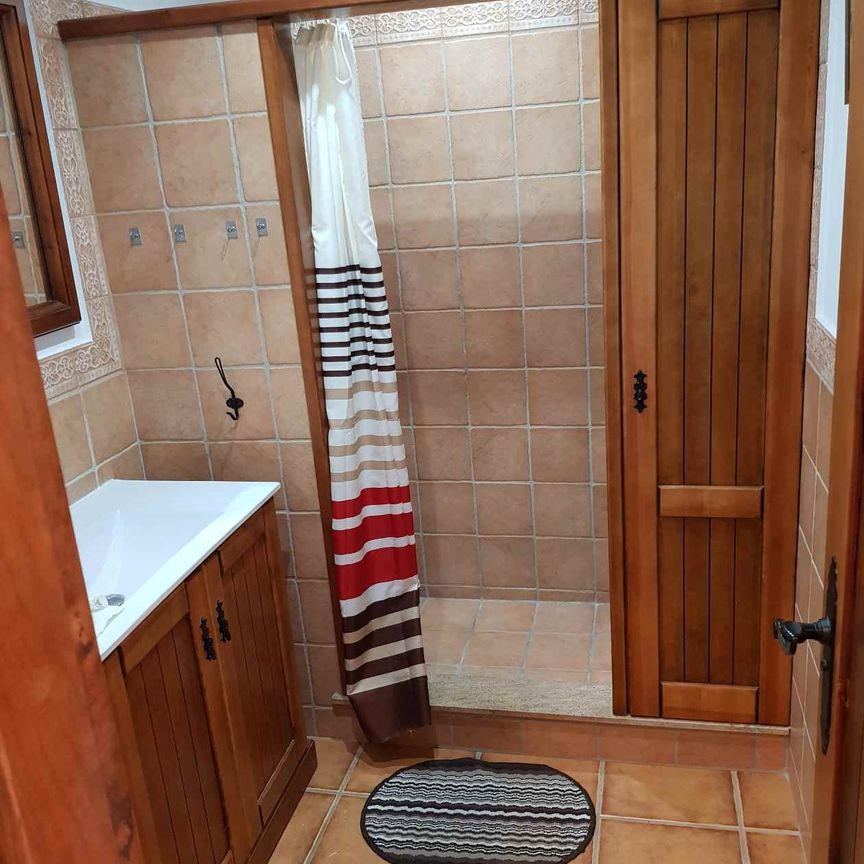Detached Villa For Long Term Rental in Nerja - Photo 1
