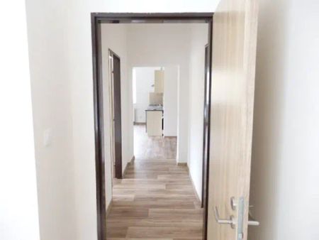 Pronájem, Byty 4+kk, 82 m - Fotografie 2