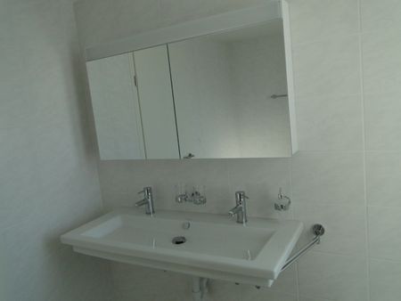 Per sofort zu vermieten! Moderne 4.5 Zi-Wohnung in Grenchen - Photo 3