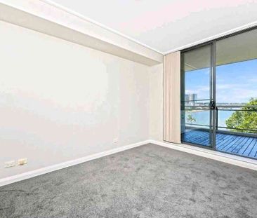 Wentworth Point - Photo 4