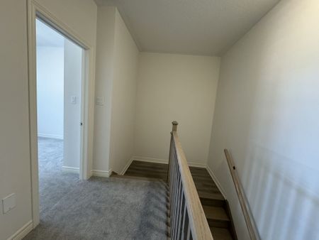 For Lease - 45 Gledhill Crescent, Cambridge, Ontario - Photo 3