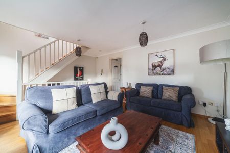 2 bedroom terraced house to rent - Photo 4