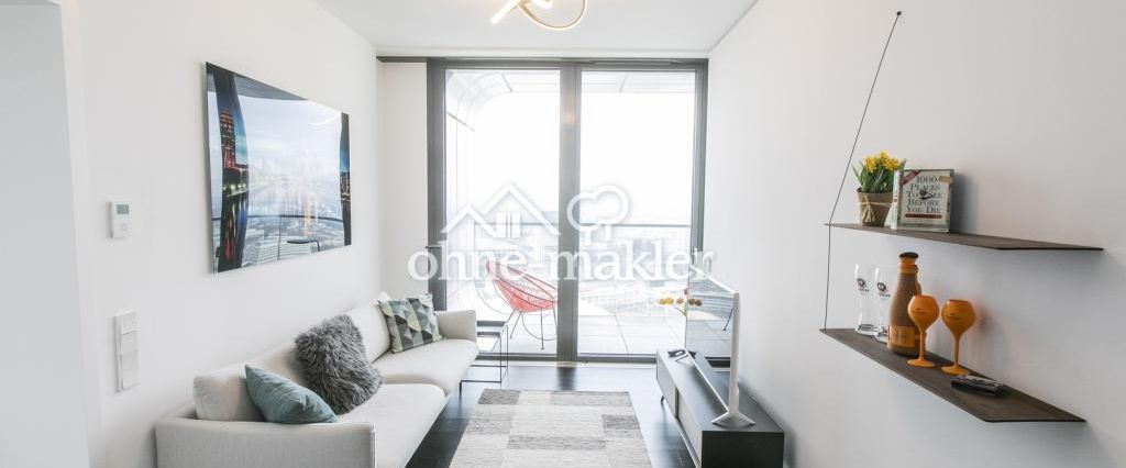 Möbliert!!! Atemberaubender Ausblick im 42. Stock! - Foto 1