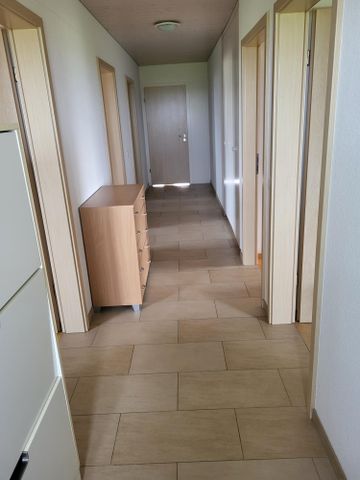 5.5 Zimmerwohnung im 1.Stock in Montets - Photo 5