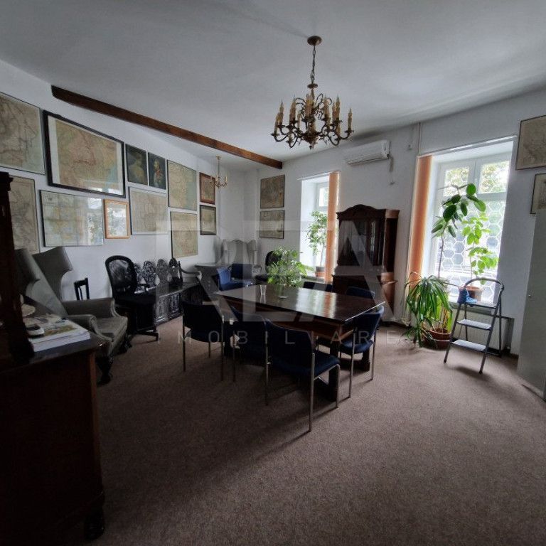 Vila | Functii Multiple | Stirbei Voda/Cismigiu - Fotografie 1