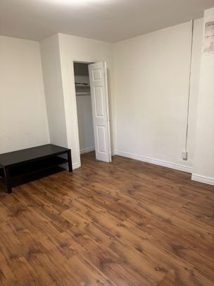 For Lease - 88 COLBORNE Street Unit# 1, Brantford, Ontario - Photo 1